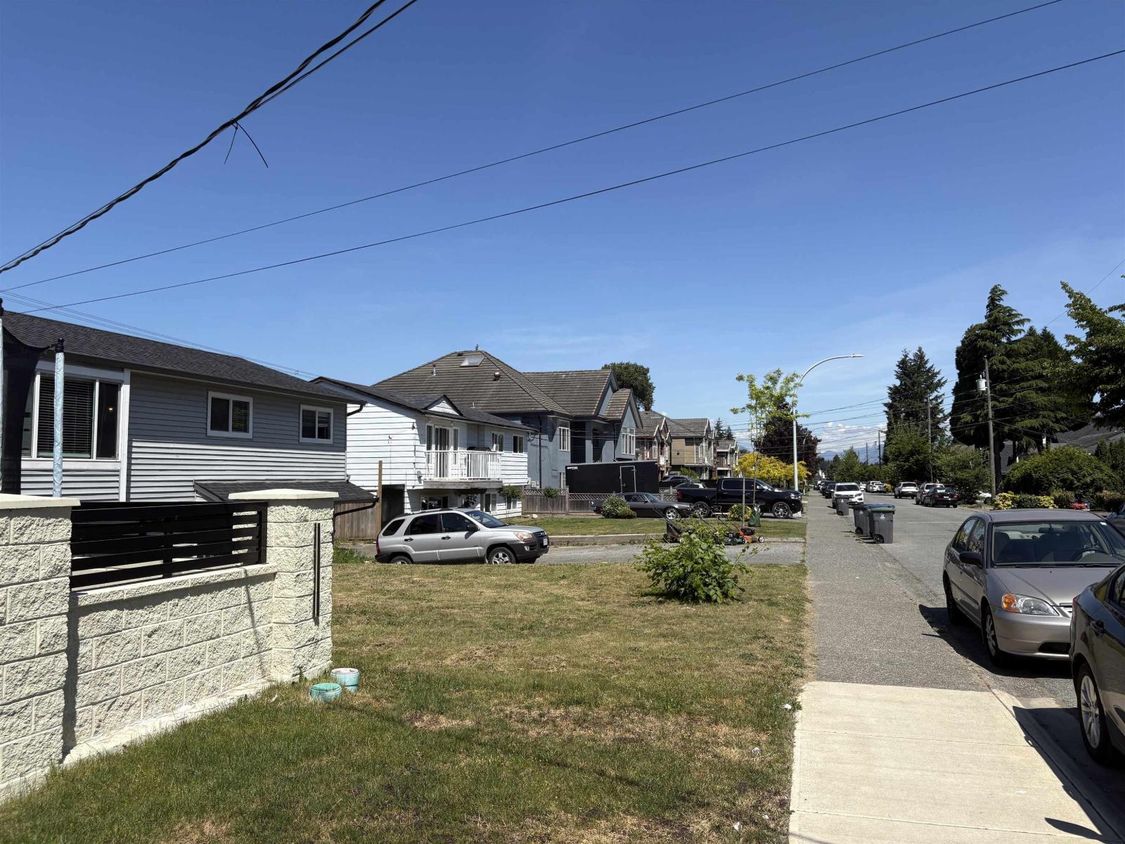 7629 126a Street, Surrey, British Columbia  V3W 6Z9 - Photo 4 - R3153139