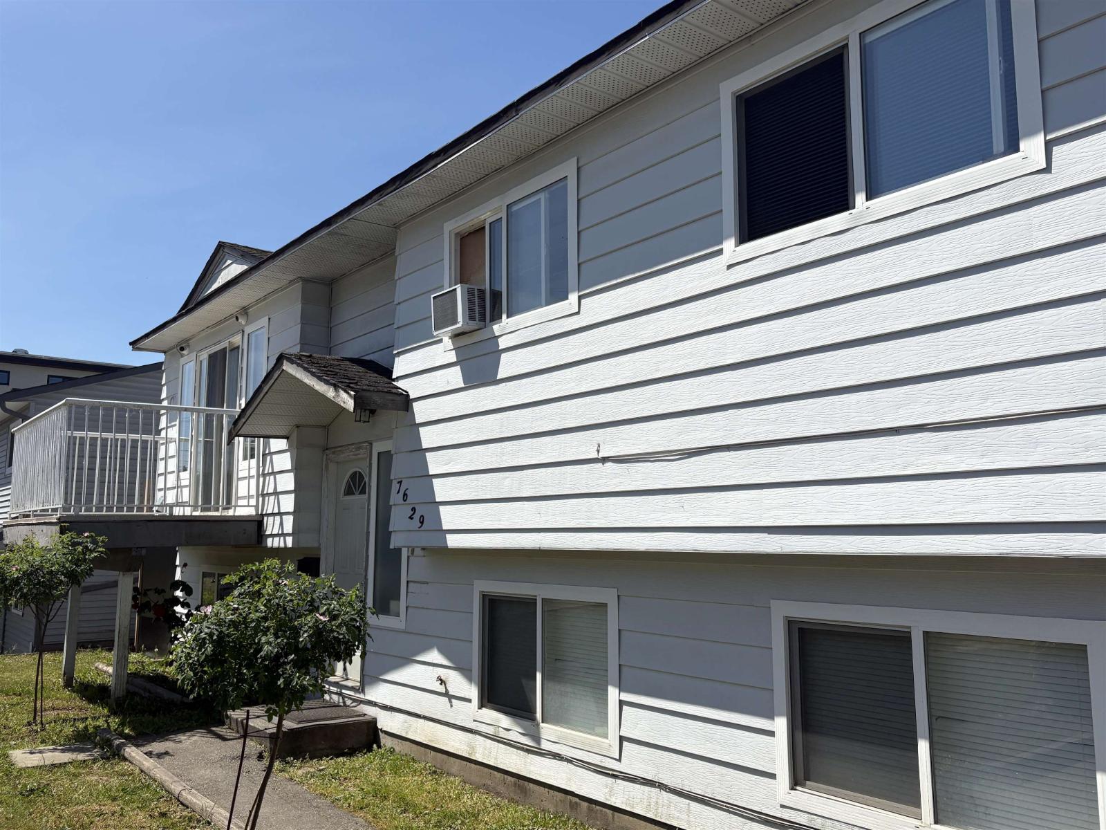 7629 126a Street, Surrey, British Columbia  V3W 6Z9 - Photo 3 - R3153139