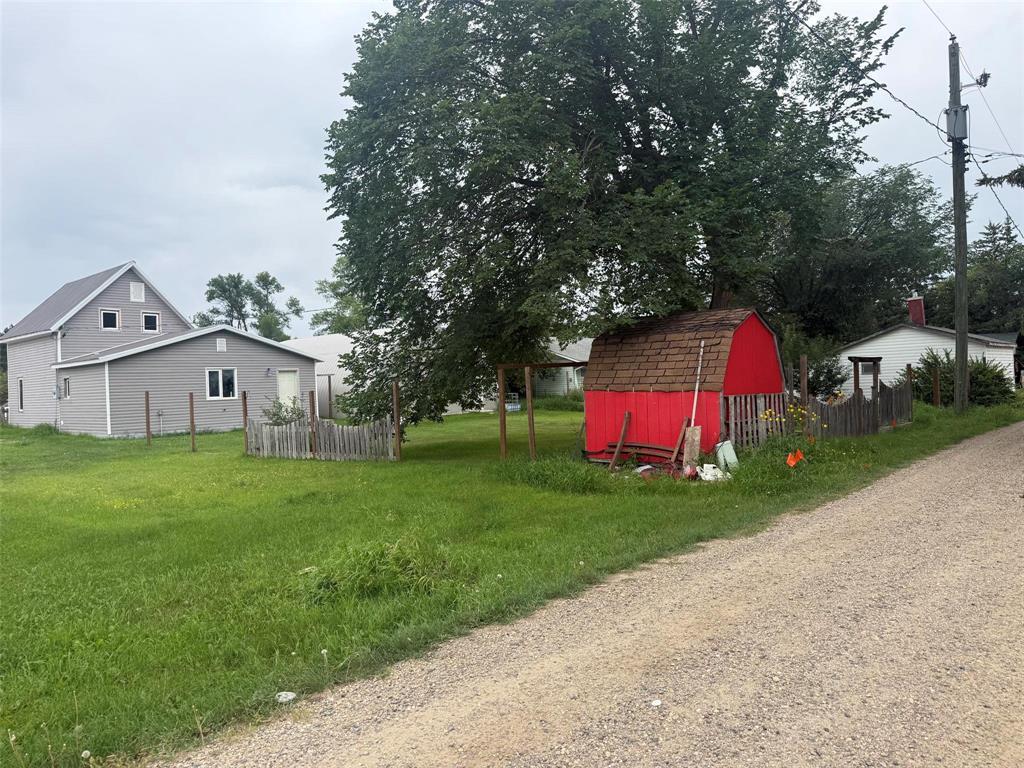 248 Cameron Street W, Oak Lake, Manitoba  R0M 1P0 - Photo 6 - 202619711