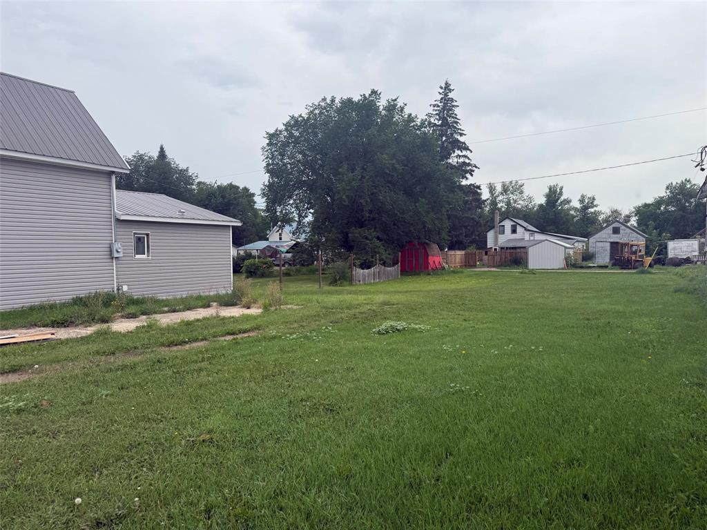 248 Cameron Street W, Oak Lake, Manitoba  R0M 1P0 - Photo 3 - 202619711