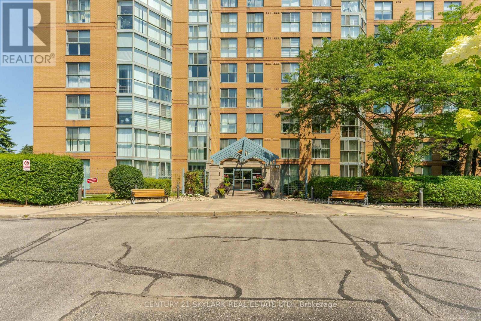 701 - 90 Dale Avenue, Toronto, Ontario  M1J 3N4 - Photo 2 - E13644370