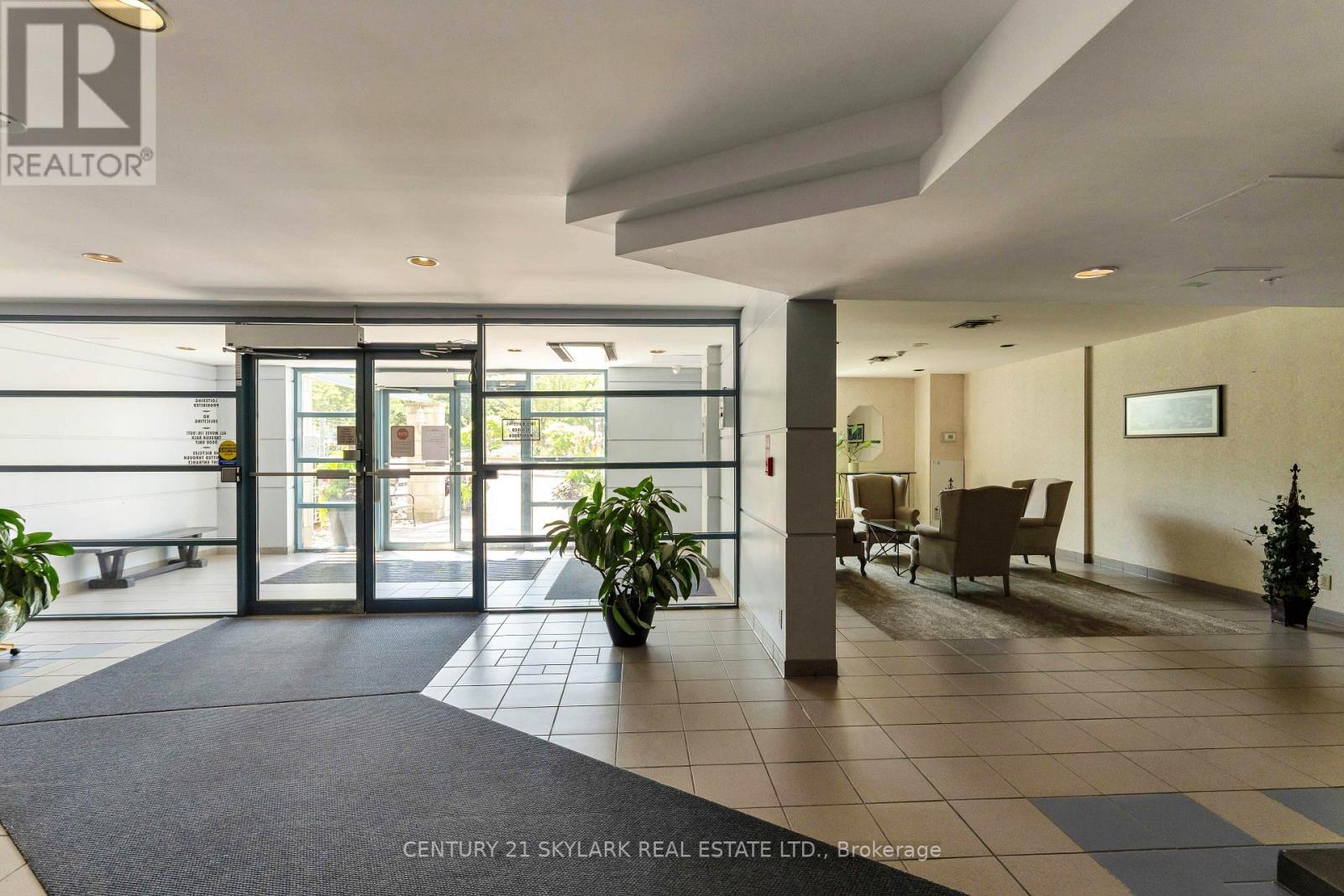 701 - 90 Dale Avenue, Toronto, Ontario  M1J 3N4 - Photo 4 - E13644370