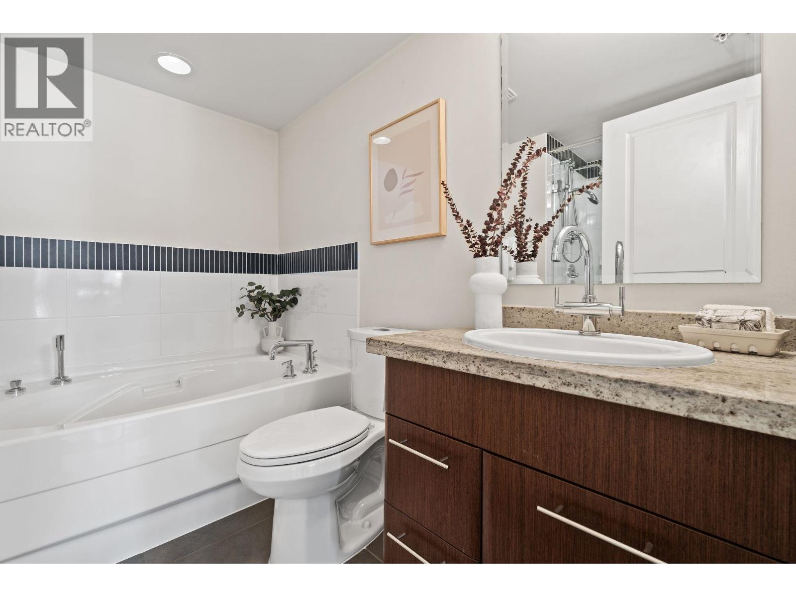 1648 W 7th Avenue, Vancouver, British Columbia  V6J 1S5 - Photo 17 - R3152504
