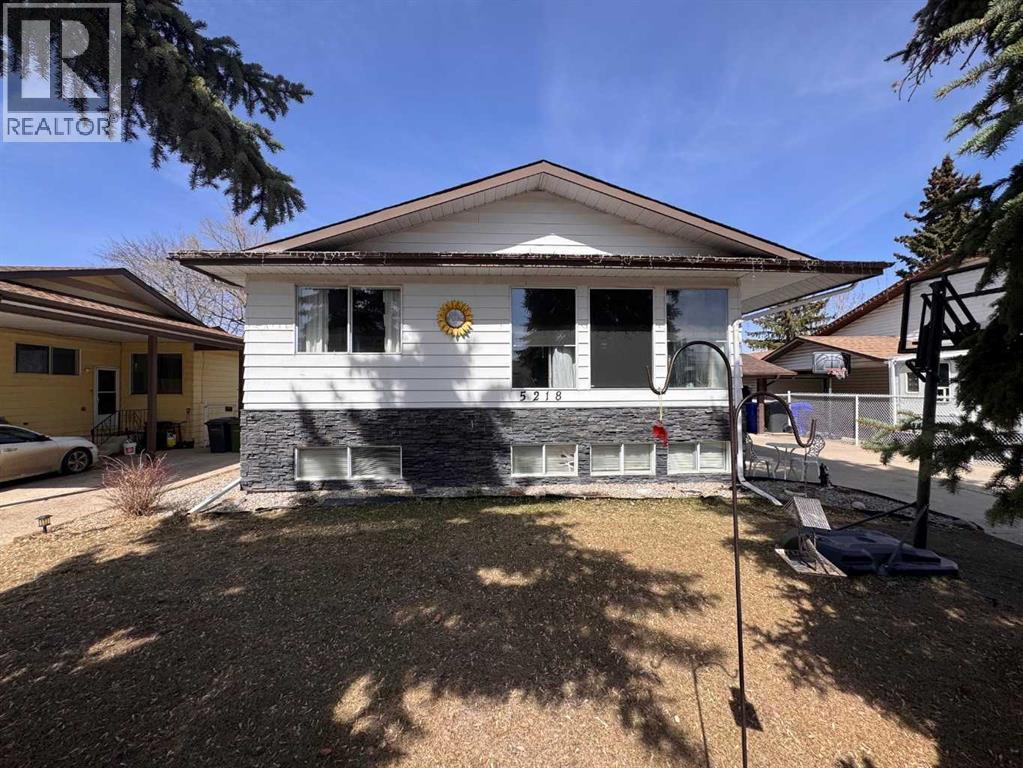 5218 Silverthorn Road, Olds, Alberta