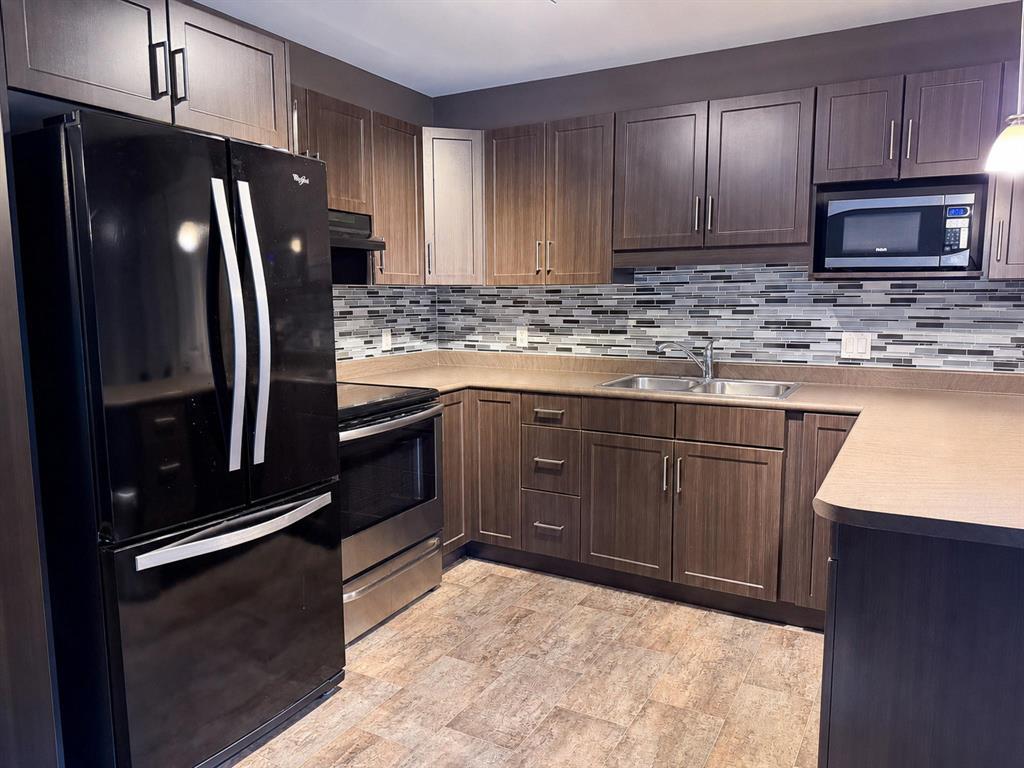 4 506 Reimer Avenue, Steinbach, Manitoba  R5G 0H7 - Photo 5 - 202619411