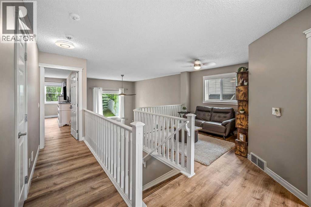 66 Crestmont Drive SW, Calgary, Alberta  T3B 5X7 - Photo 20 - A2315287
