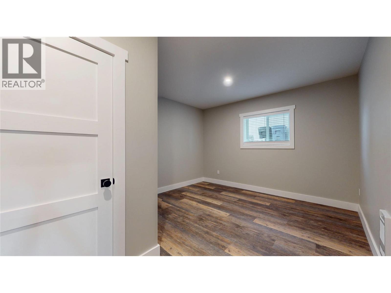 1404 17th Street S, Cranbrook, British Columbia  V1C 4S3 - Photo 36 - 10396719