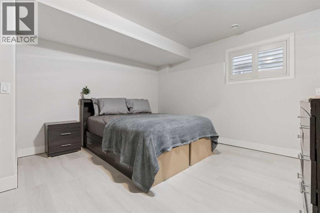 1826 Baywater Street SW, Airdrie, Alberta  T4B 0A8 - Photo 33 - A2332254