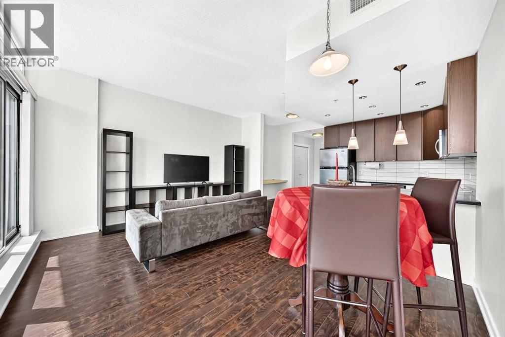 1508, 788 12 Avenue SW, Calgary, Alberta T2R 0H1 - Photo 10 - A2335009