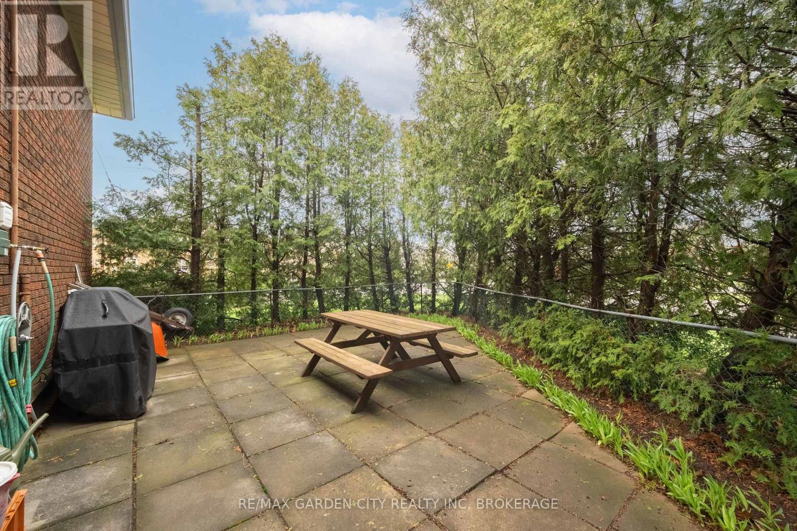 2-8 Riverview Boulevard, St. Catharines, Ontario  L2T 3L4 - Photo 5 - X13647306
