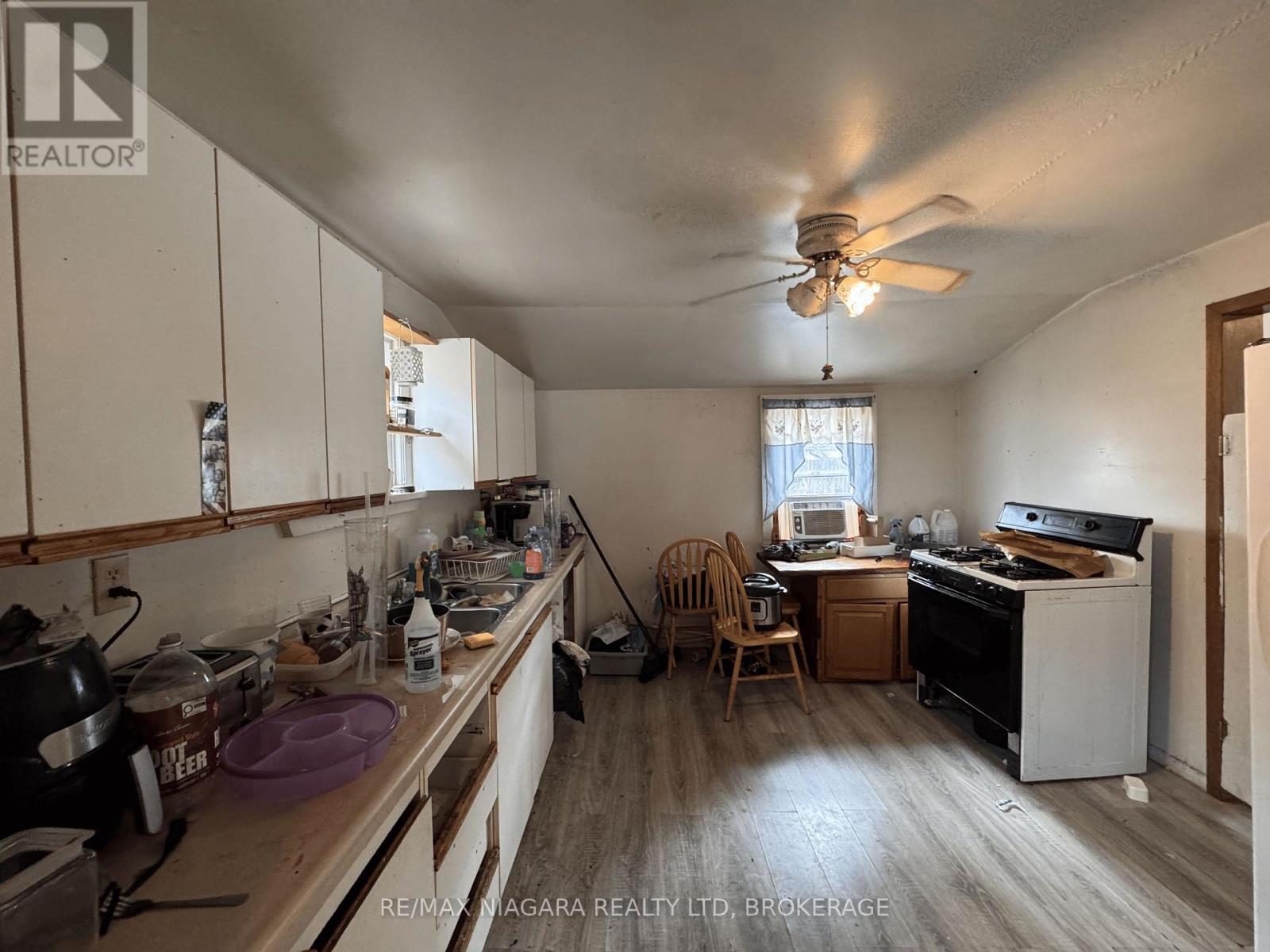 151 Humboldt Parkway, Port Colborne, Ontario  L3K 2H3 - Photo 11 - X13647352