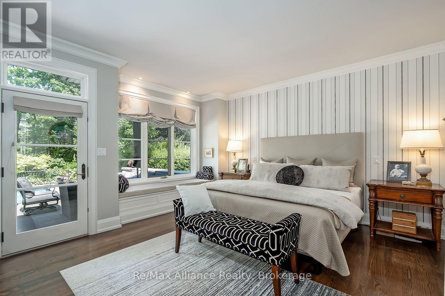 379 River Side Drive, Oakville, Ontario  L6K 3N6 - Photo 18 - W13647310