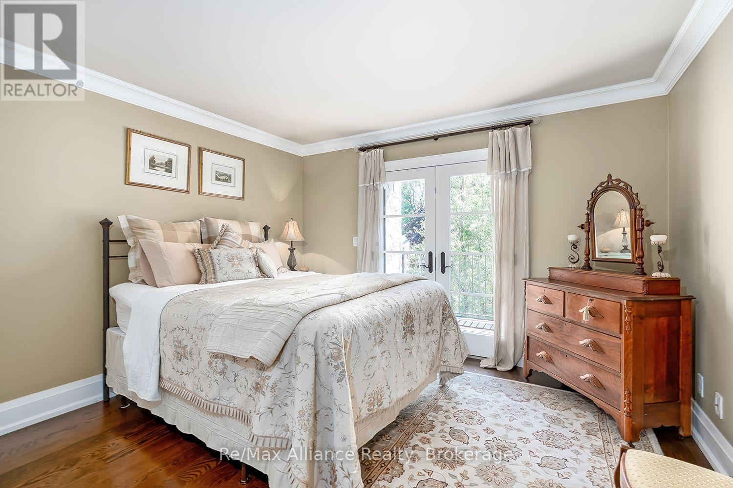 379 River Side Drive, Oakville, Ontario  L6K 3N6 - Photo 26 - W13647310