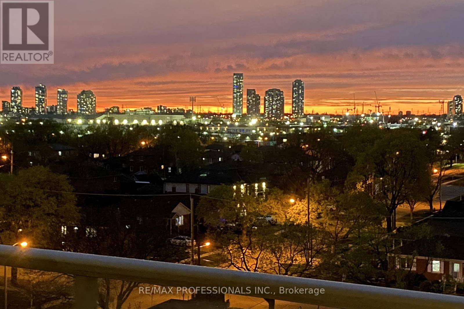 704 - 1040 The Queensway, Toronto, Ontario M8Z 0A7 - Photo 21 - W13545836