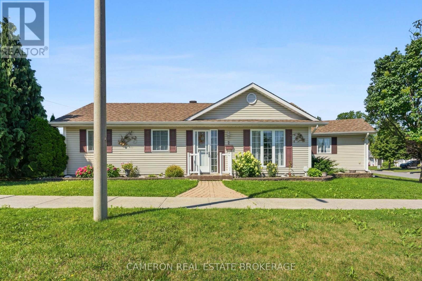 2 Enza Drive, Cornwall, Ontario