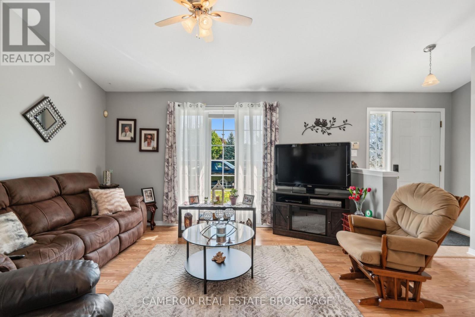 2 Enza Drive, Cornwall, Ontario K6H 7N7 - Photo 6 - X13647332
