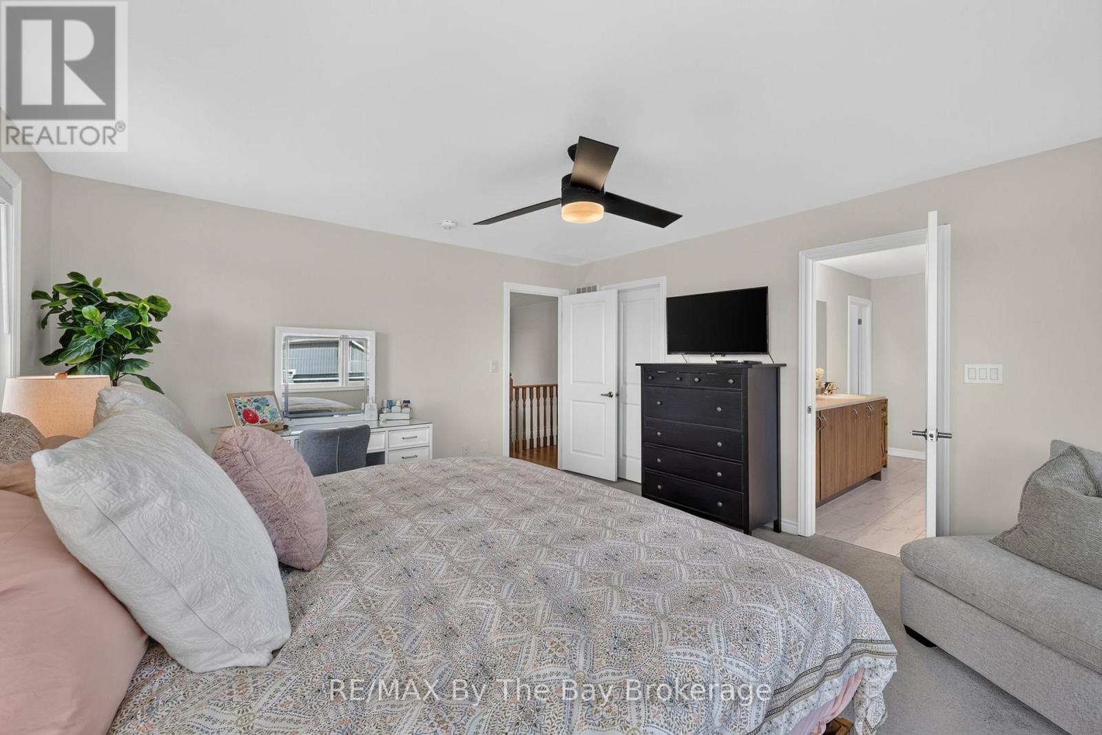 171 Rosanne Circle, Wasaga Beach, Ontario  L9Z 0N1 - Photo 24 - S13647244