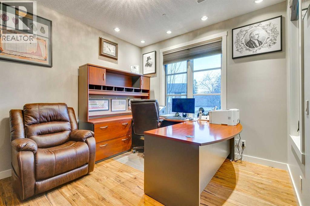 215 Patton Court SW, Calgary, Alberta  T2V 5G4 - Photo 10 - A2333869