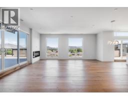 3634 Mission Springs Drive Unit# 701, Kelowna, British Columbia  V1W 0C9 - Photo 5 - 10397050