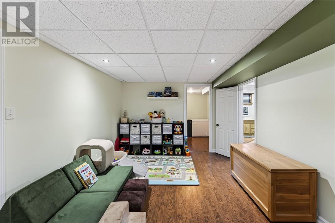 12 Belmont Court, Capreol, Ontario  P0M 1H0 - Photo 23 - 2129613