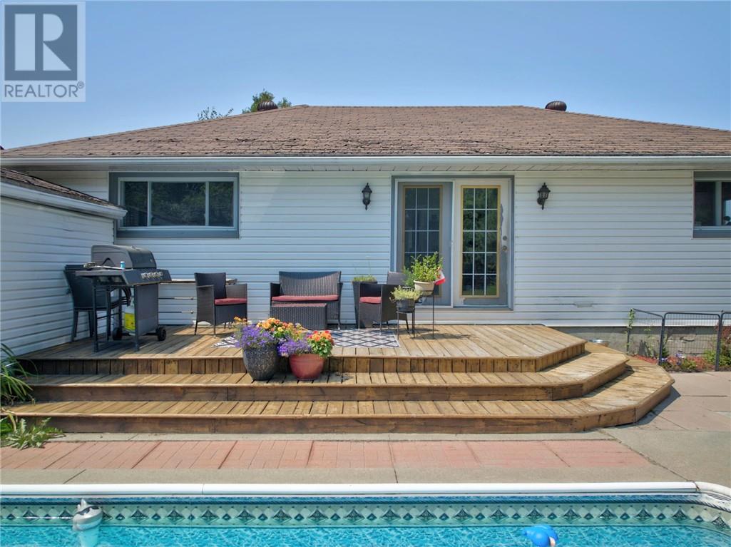 12 Belmont Court, Capreol, Ontario  P0M 1H0 - Photo 30 - 2129613