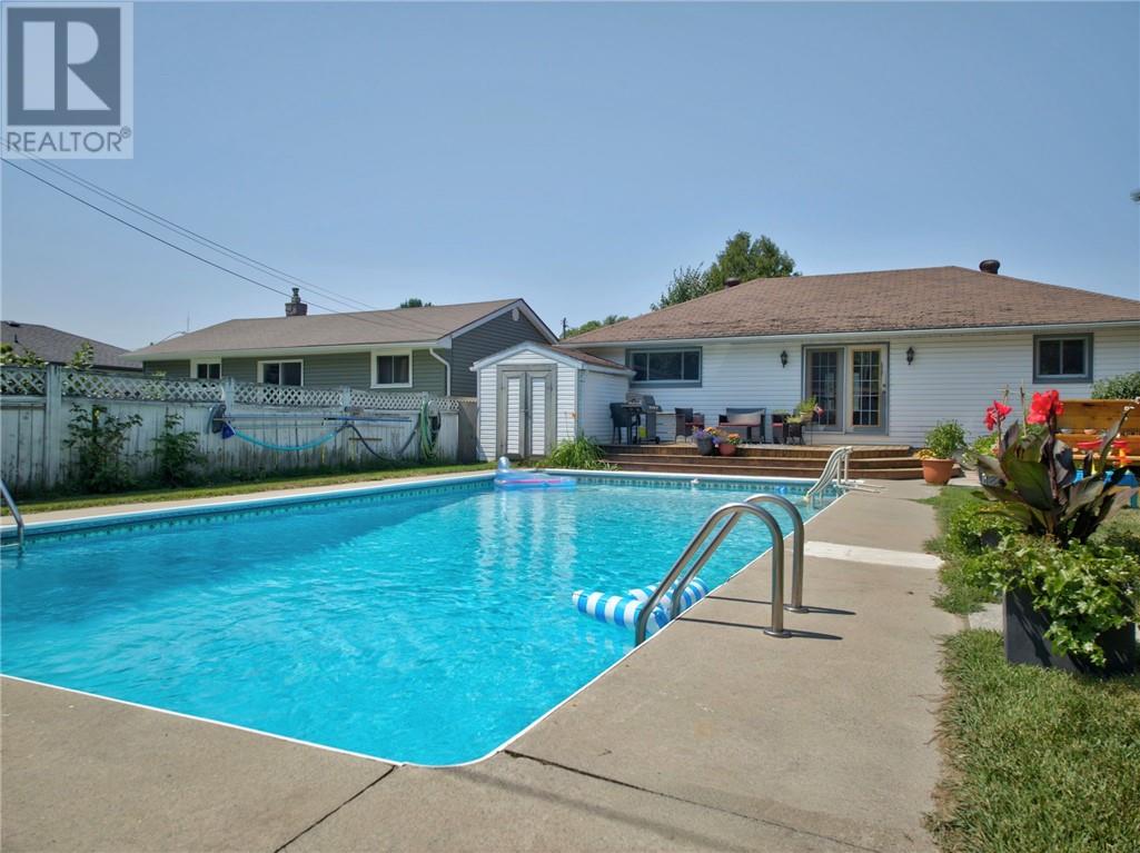 12 Belmont Court, Capreol, Ontario  P0M 1H0 - Photo 34 - 2129613