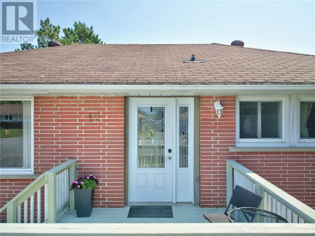 12 Belmont Court, Capreol, Ontario  P0M 1H0 - Photo 4 - 2129613