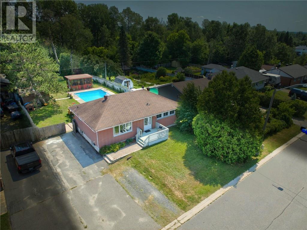 12 Belmont Court, Capreol, Ontario  P0M 1H0 - Photo 53 - 2129613