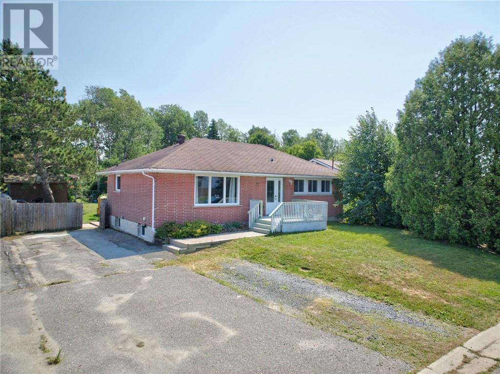 12 Belmont Court, Capreol, Ontario  P0M 1H0 - Photo 54 - 2129613