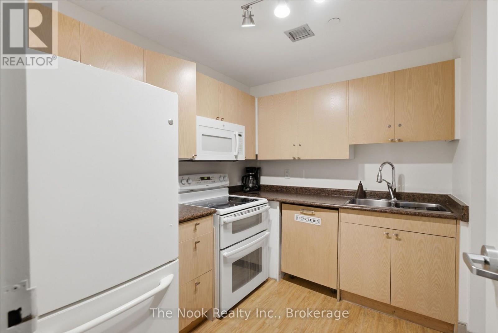 620 - 10 Guildwood Parkway, Toronto, Ontario M1E 5B5 - Photo 39 - E13647308
