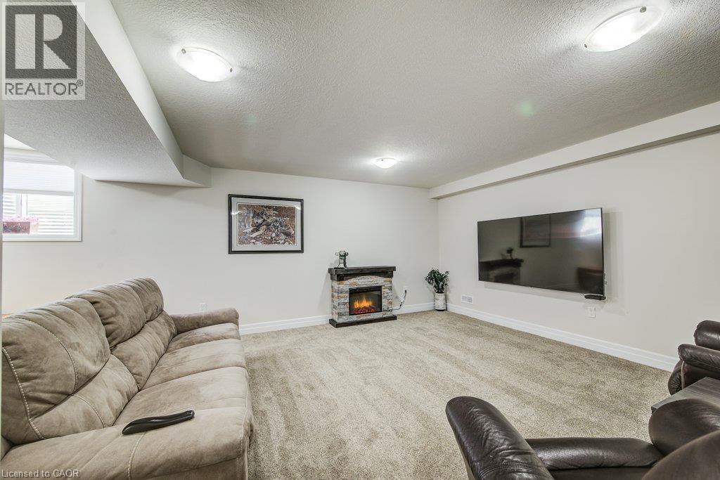 654 Wray Avenue S, Listowel, Ontario  N4W 3K9 - Photo 39 - 40852898