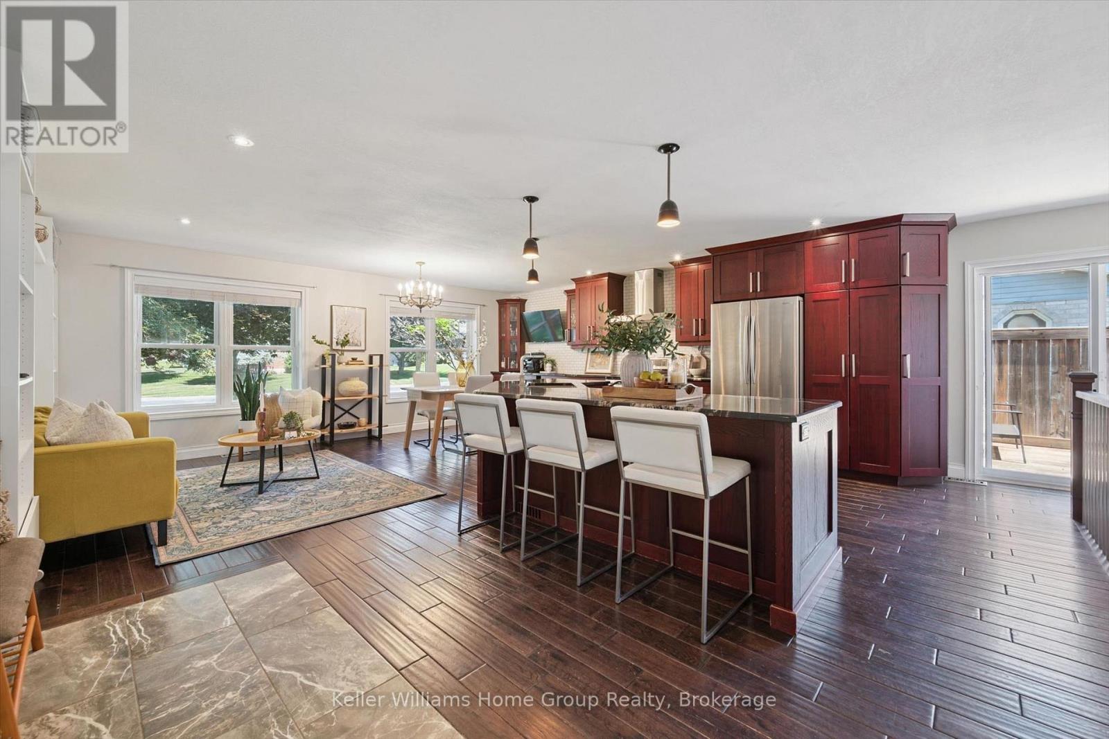273 COLBORNE STREET, Centre Wellington, Ontario