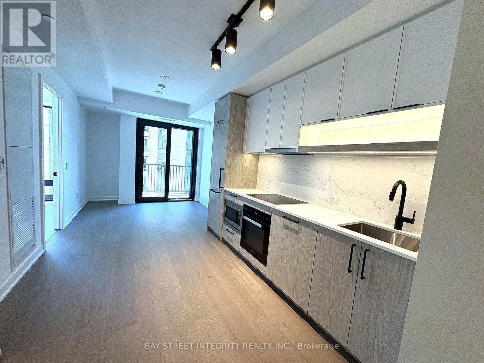 1703 - 91 Montclair Avenue, Toronto, Ontario  M5P 0B1 - Photo 4 - C13647210