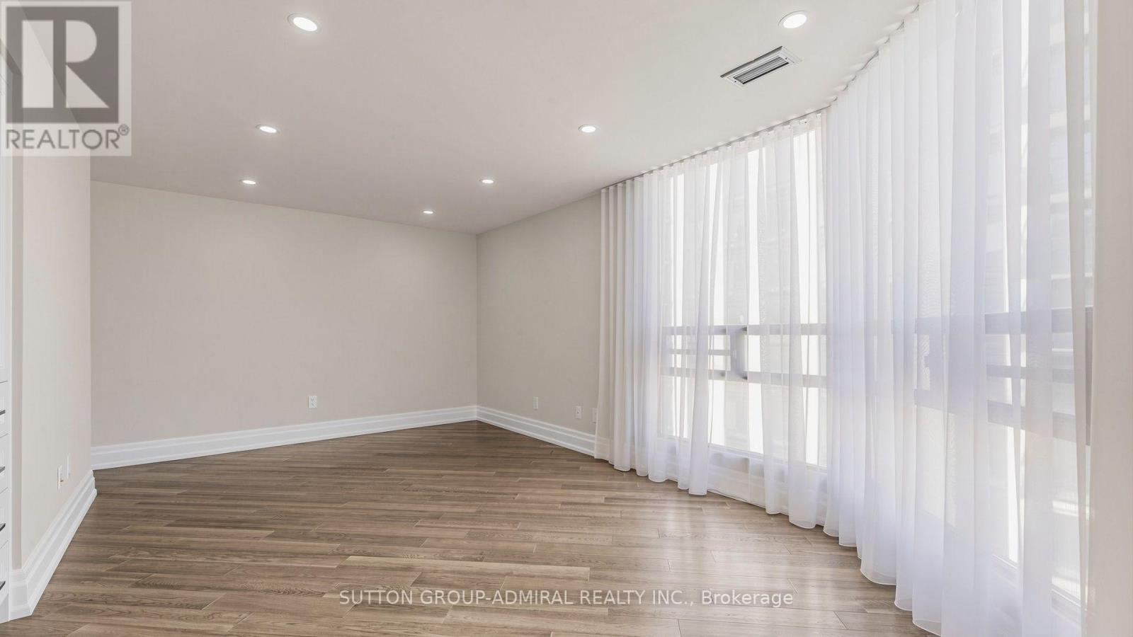Ph3 - 240 Heath Street W, Toronto, Ontario  M5P 3L5 - Photo 24 - C13647226