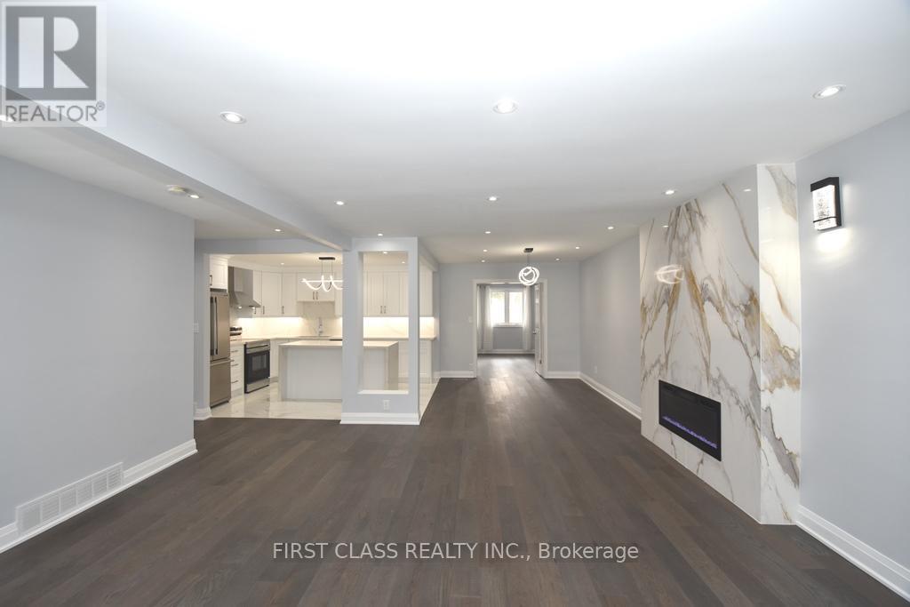 Main - 113 Holcolm Road, Toronto, Ontario  M2N 2E1 - Photo 3 - C13647396