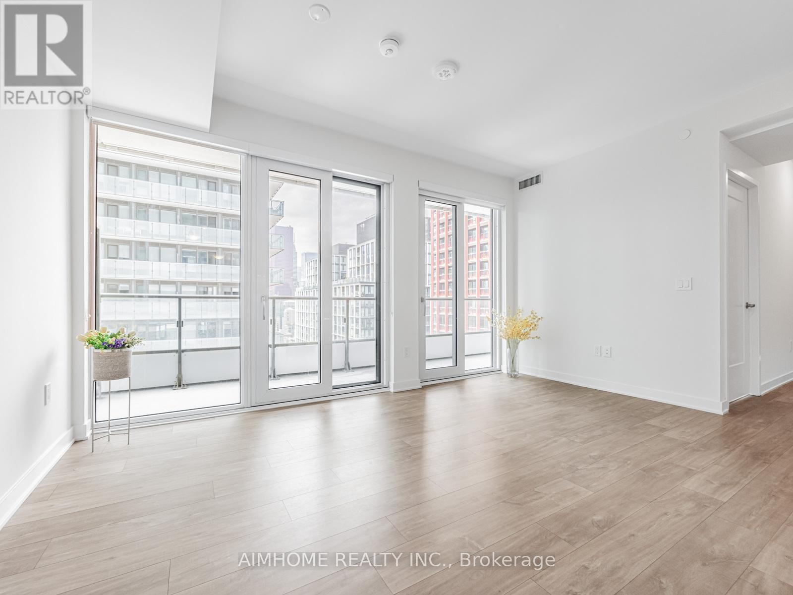 2116 - 70 Princess Street, Toronto, Ontario  M5A 0X6 - Photo 5 - C13647406