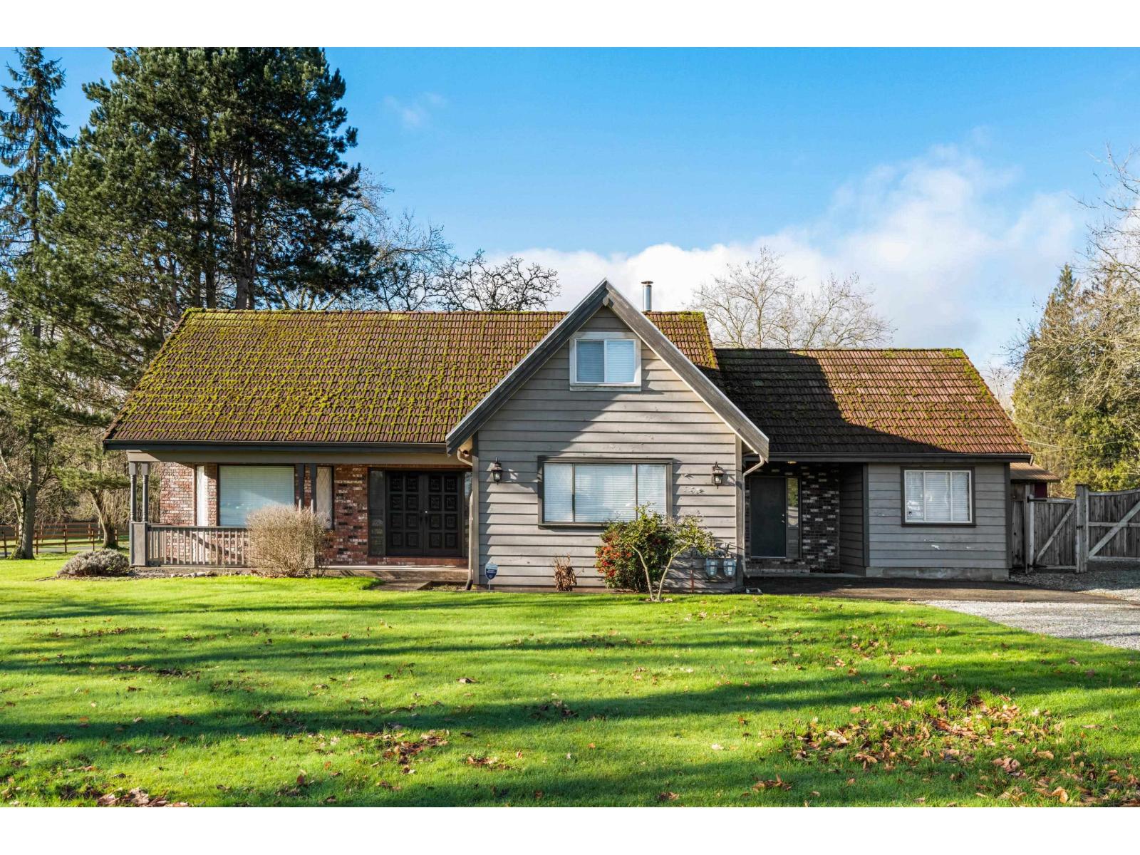 1061 216 Street, Langley, British Columbia  V2Z 1R3 - Photo 4 - R3103974