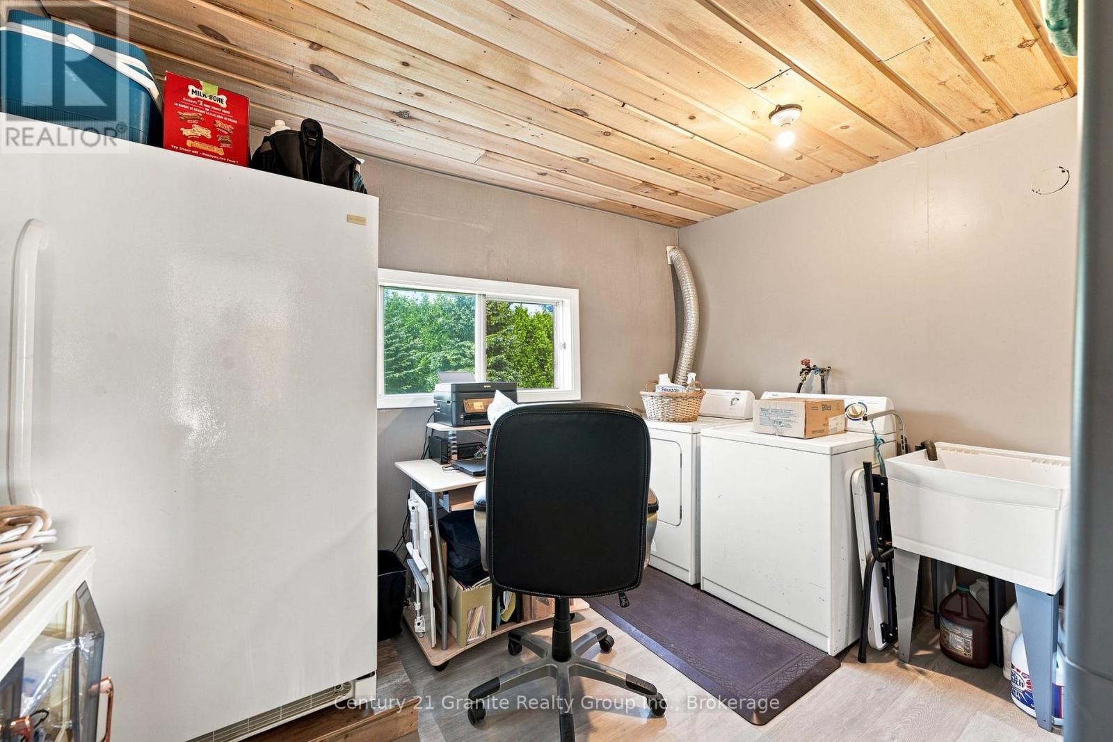 239 East Lake Road, Hastings Highlands, Ontario  K0L 2S0 - Photo 17 - X13647350