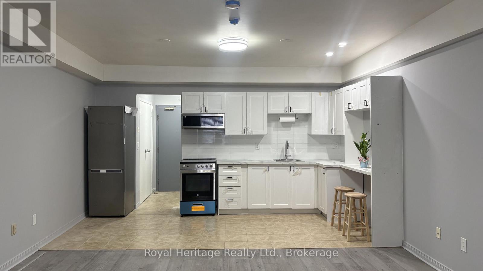 9 - 264 DIVISION STREET, Cobourg, Ontario