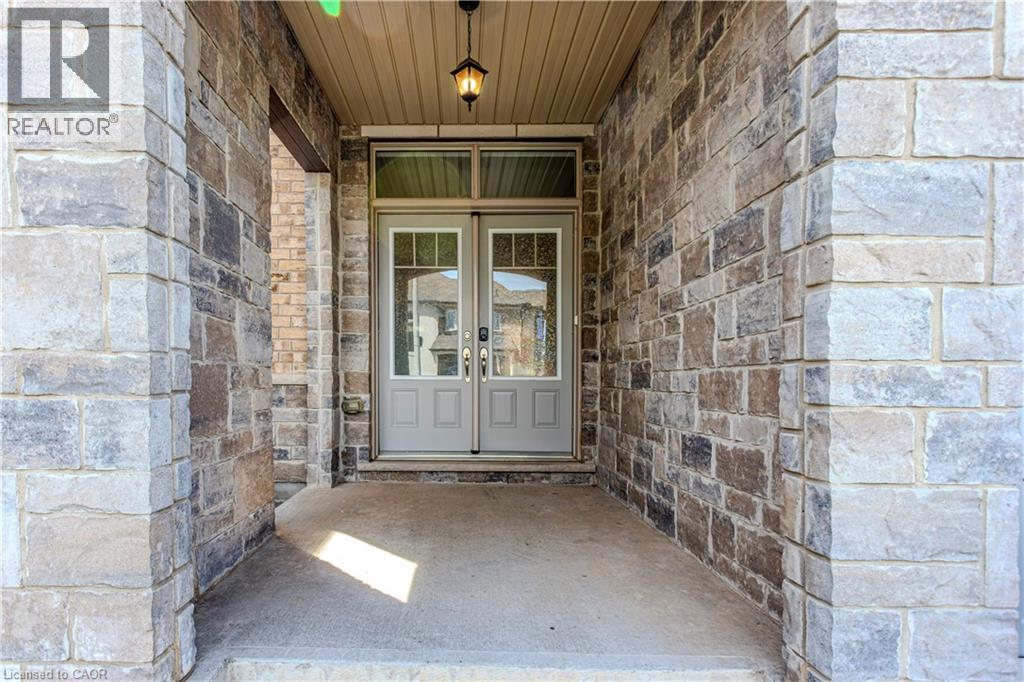 3896 Tufgar Crescent, Burlington, Ontario  L7M 1N7 - Photo 3 - 40841441