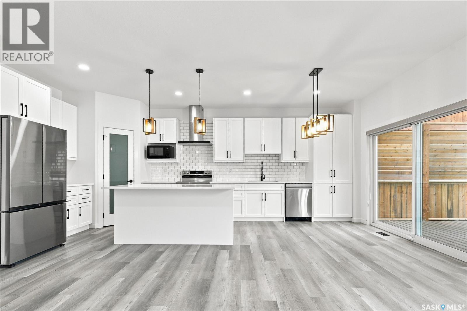 530 Taskamanwa Street, Saskatoon, Saskatchewan  S7V 1P8 - Photo 5 - SK042772