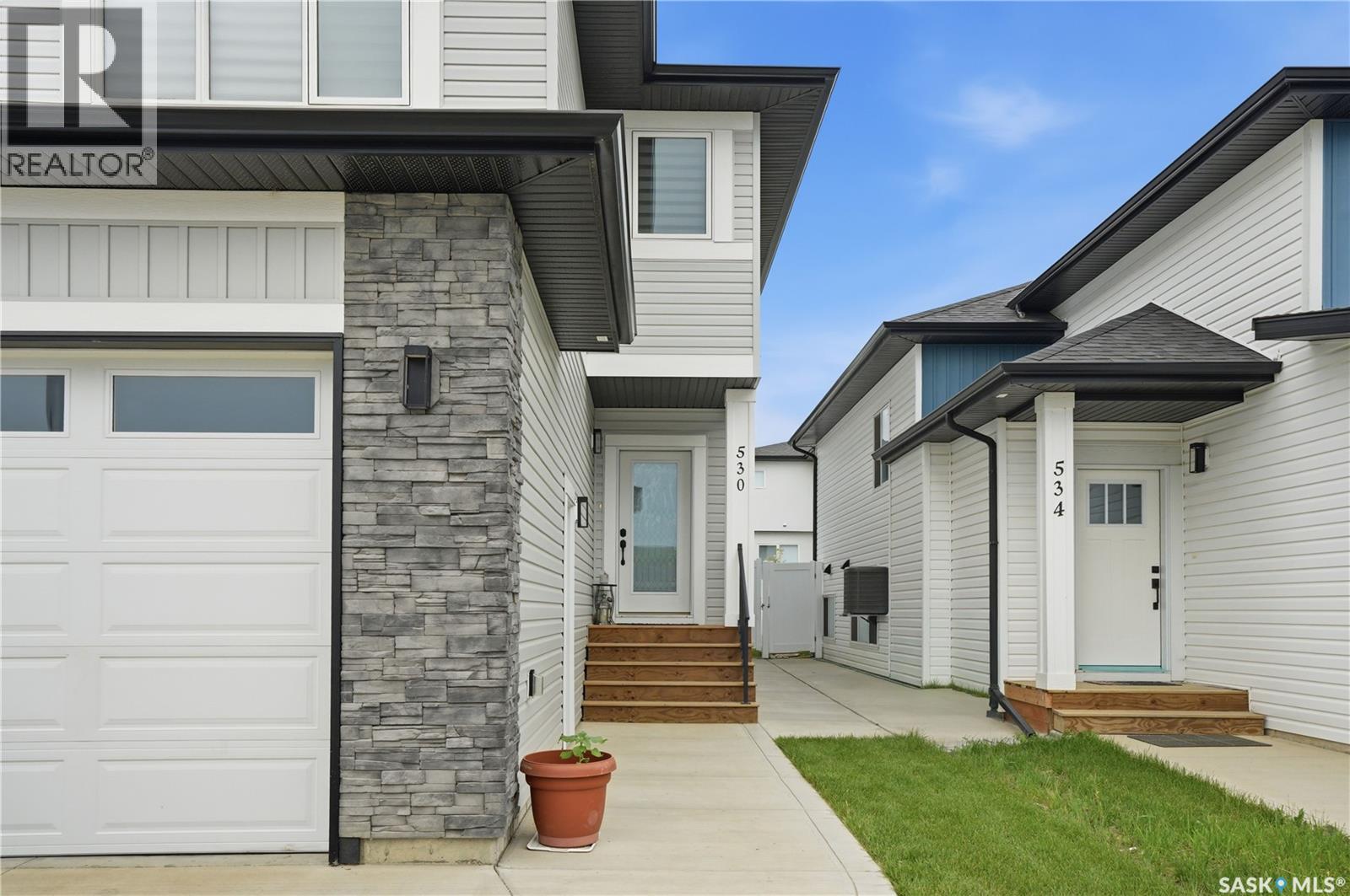 530 Taskamanwa Street, Saskatoon, Saskatchewan  S7V 1P8 - Photo 2 - SK042772