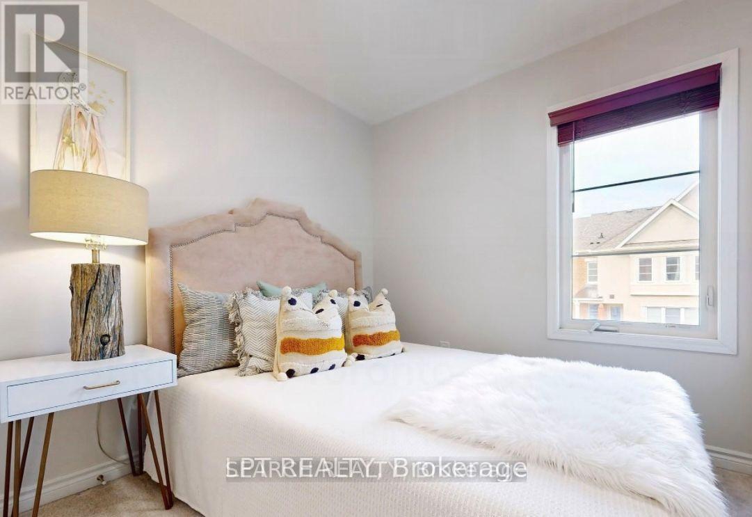 52 Gerigs Street, Toronto, Ontario  M1L 0J4 - Photo 13 - E13647220