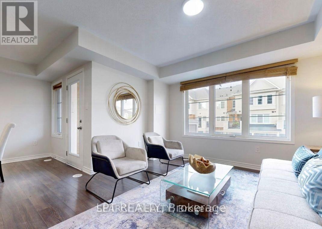 52 Gerigs Street, Toronto, Ontario  M1L 0J4 - Photo 3 - E13647220