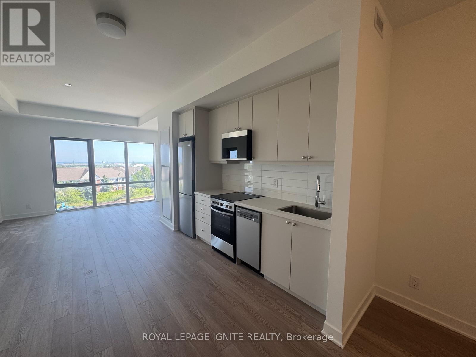 627 - 51 Clarington Boulevard, Clarington, Ontario  L1C 7J8 - Photo 5 - E13647296