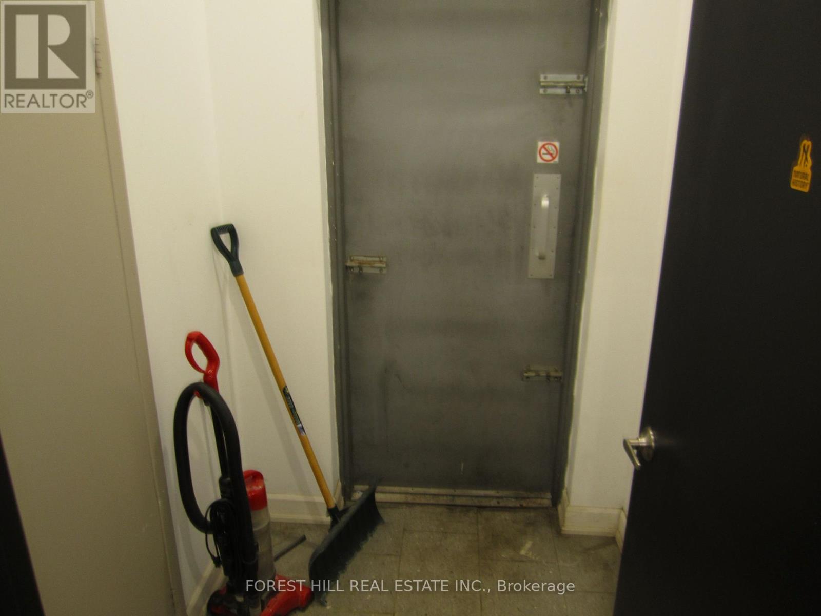 2 - 65 Kingston Road E, Ajax, Ontario L1S 7J4 - Photo 11 - E13647334