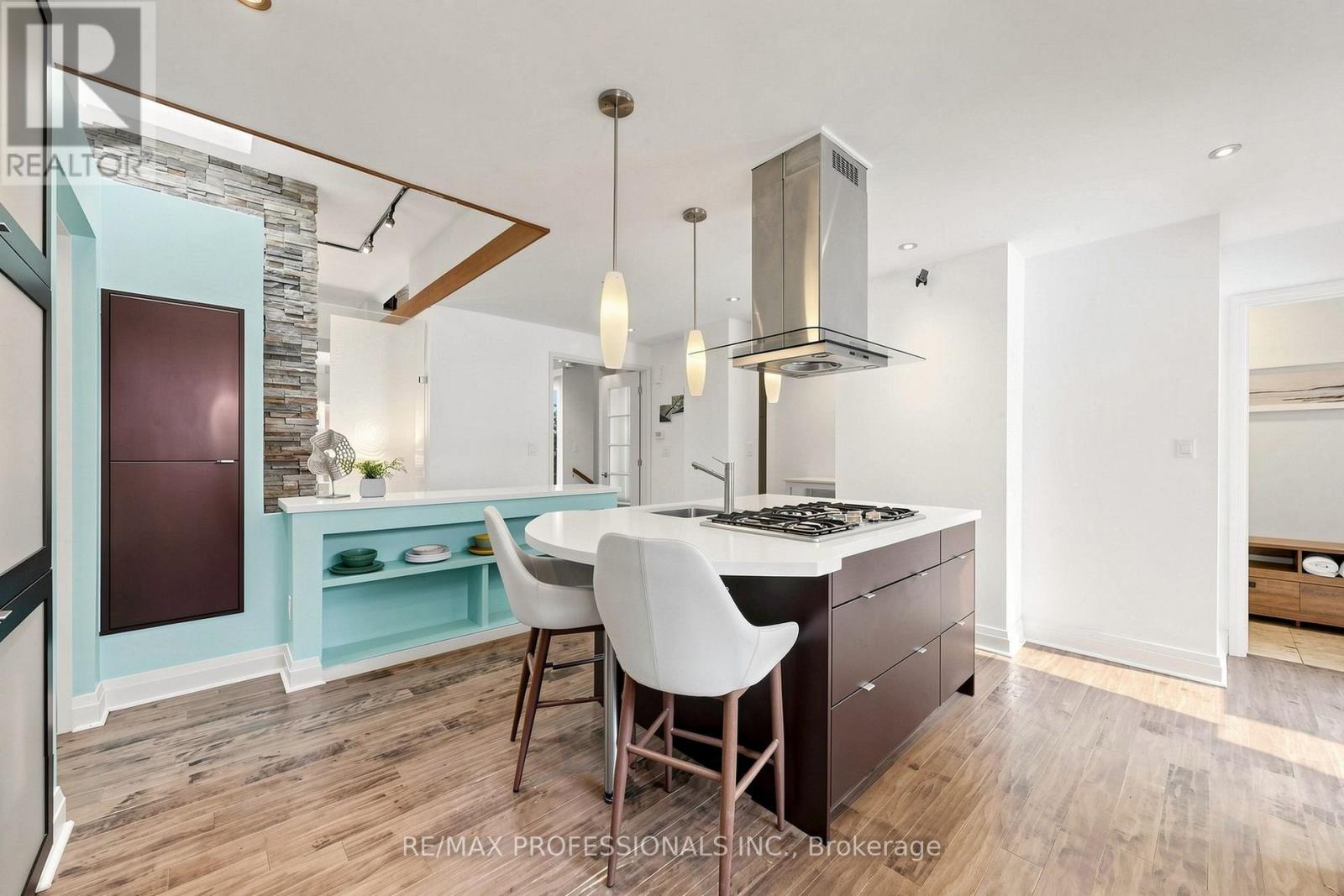 9 Annis Road, Toronto, Ontario  M1M 2Y8 - Photo 11 - E13647348