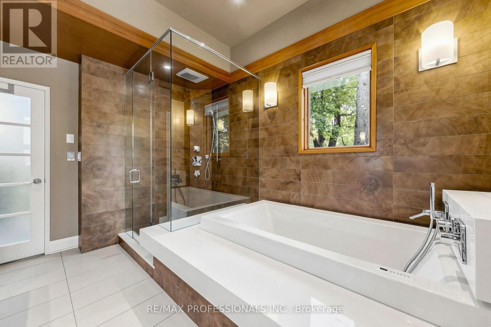 9 Annis Road, Toronto, Ontario  M1M 2Y8 - Photo 27 - E13647348