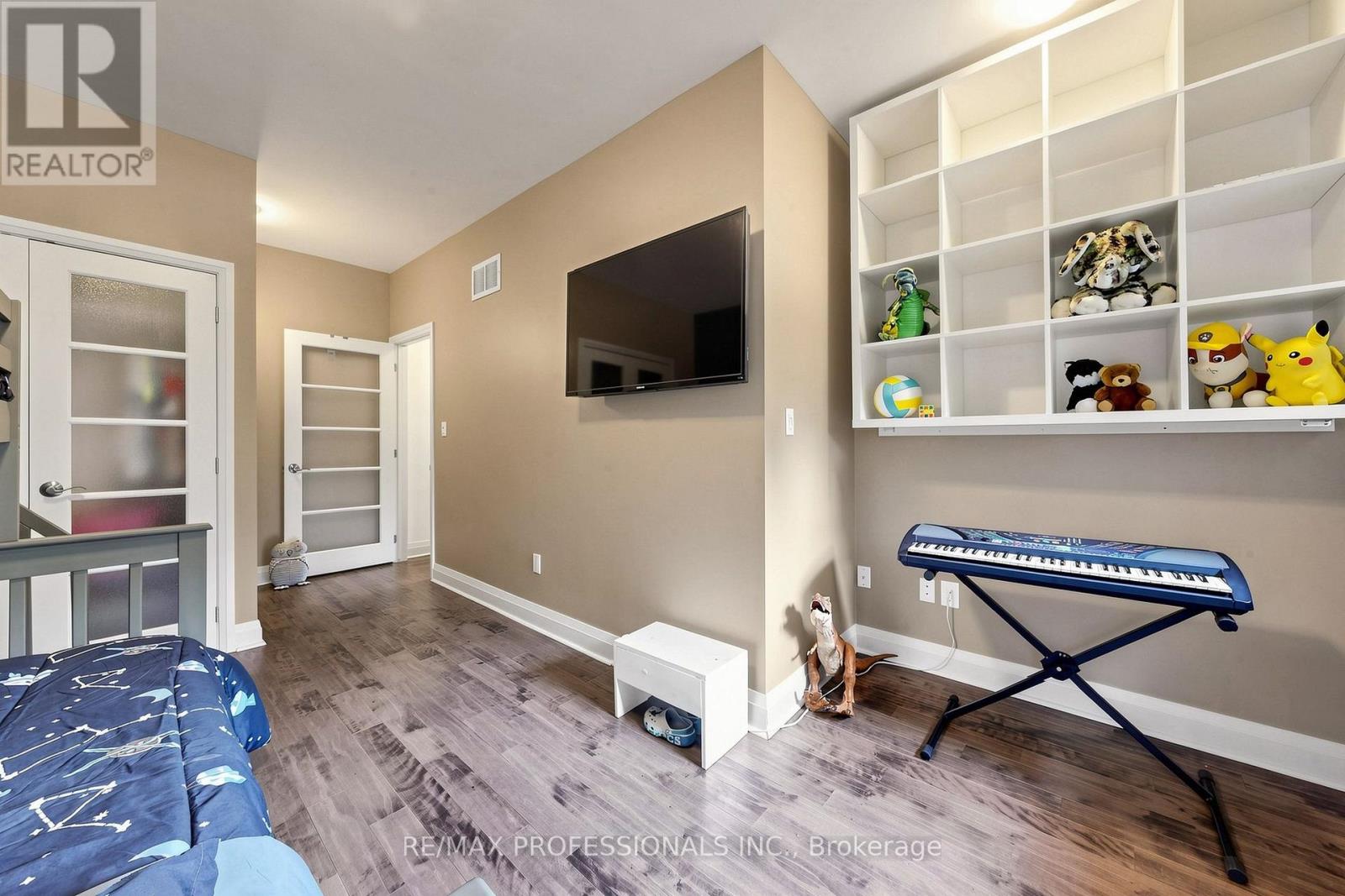 9 Annis Road, Toronto, Ontario  M1M 2Y8 - Photo 32 - E13647348