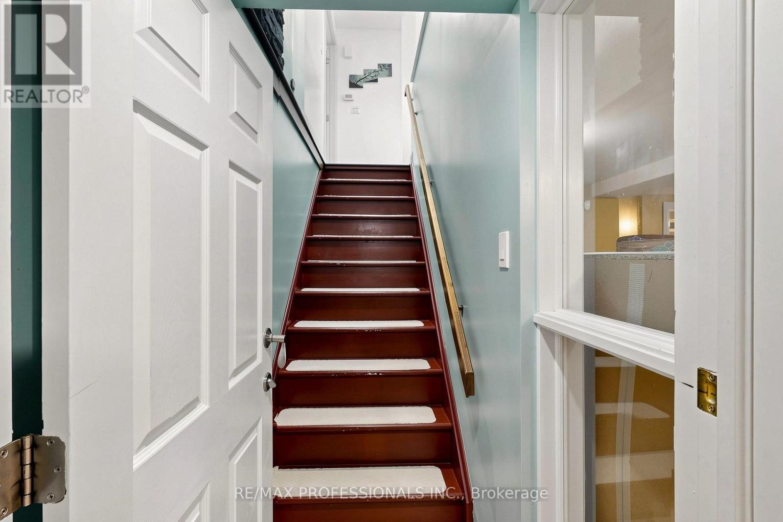 9 Annis Road, Toronto, Ontario  M1M 2Y8 - Photo 34 - E13647348